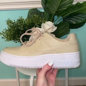 Nike Air Force 1 Sage Low 2 'Desert Ore'